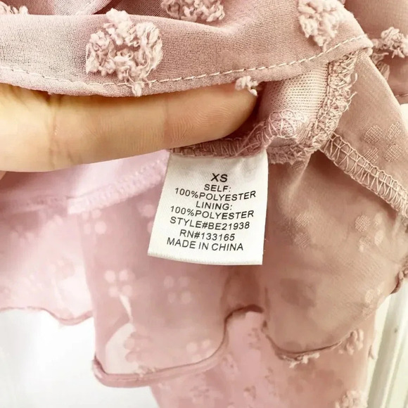 ALTAR'D STATE Size XS Crop Top Dusty Pink Long Sleeve Textured Floral Polka Dot - Picture 4 of 6